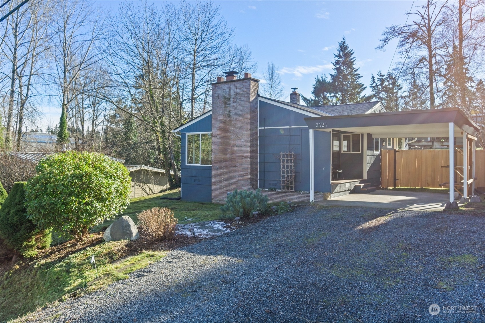 Property Photo:  2121 N 167th Street  WA 98133 