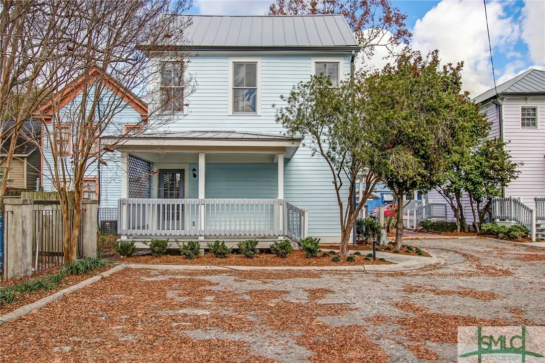 307 W Henry Street B  Savannah GA 31401 photo