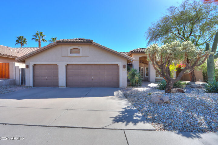 Property Photo: 309 E Mountain Sky Avenue AZ 85048