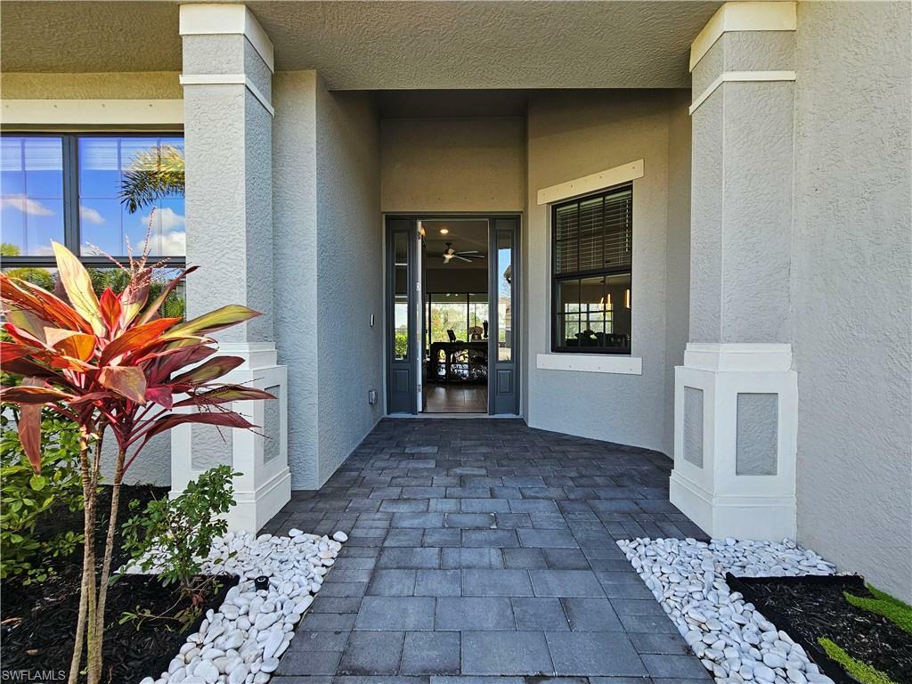 Property Photo: 11637 Russet Trl FL 33913
