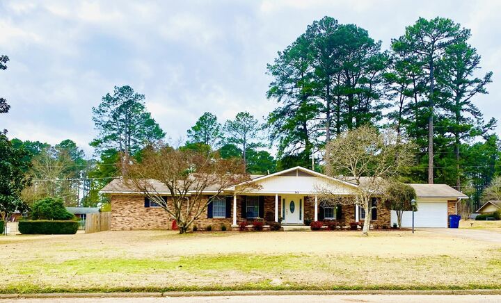 342 Palisade Dr Drive  Camden AR 71701 photo