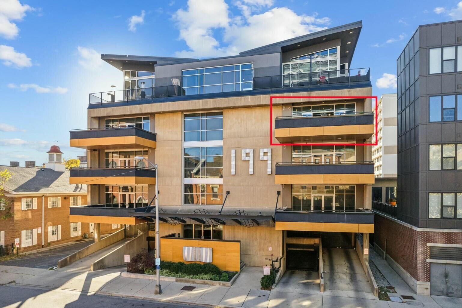 Property Photo:  199 S 5th Street  OH 43215 