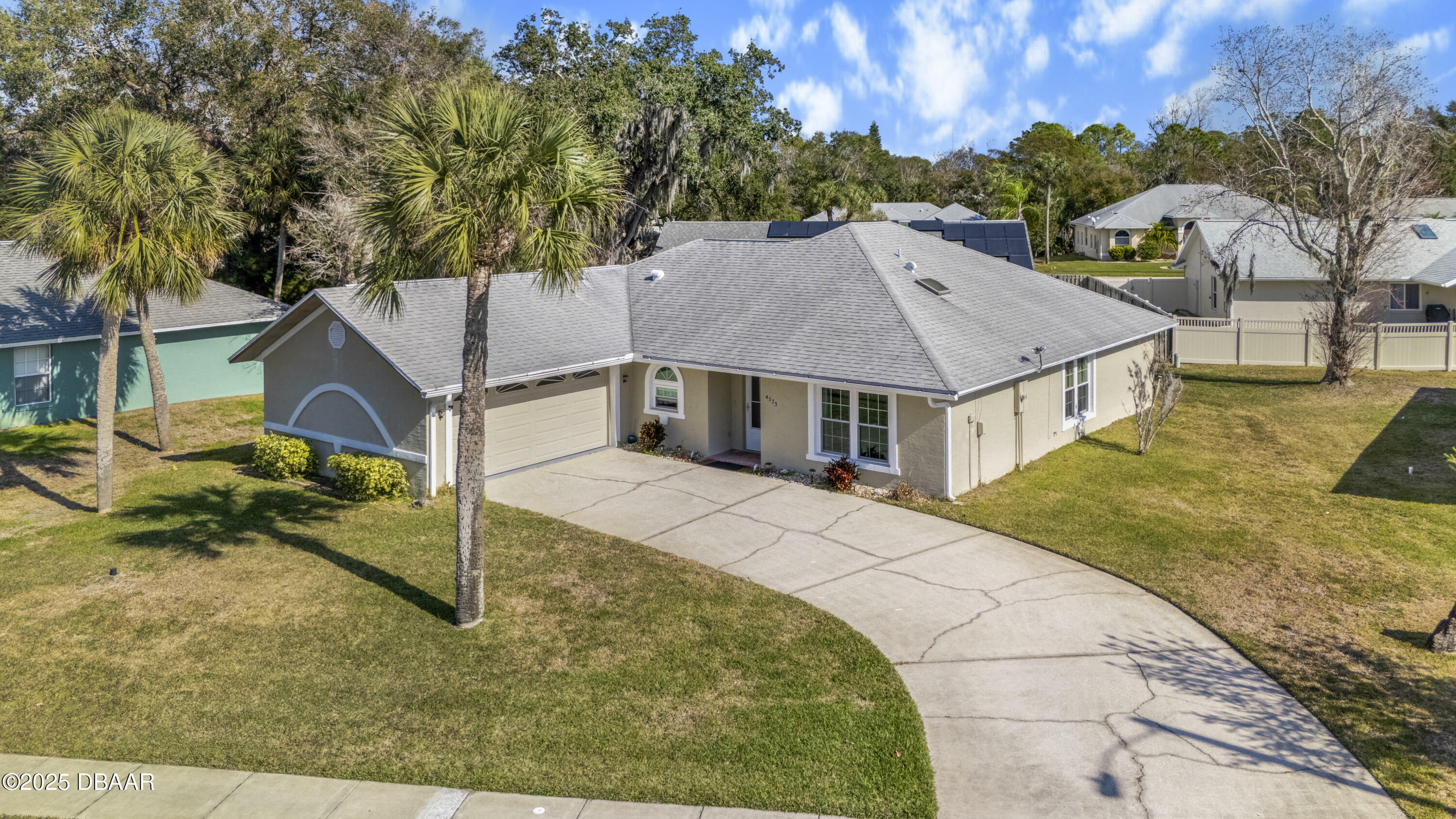 Property Photo: 4573 Barnacle Drive FL 32127