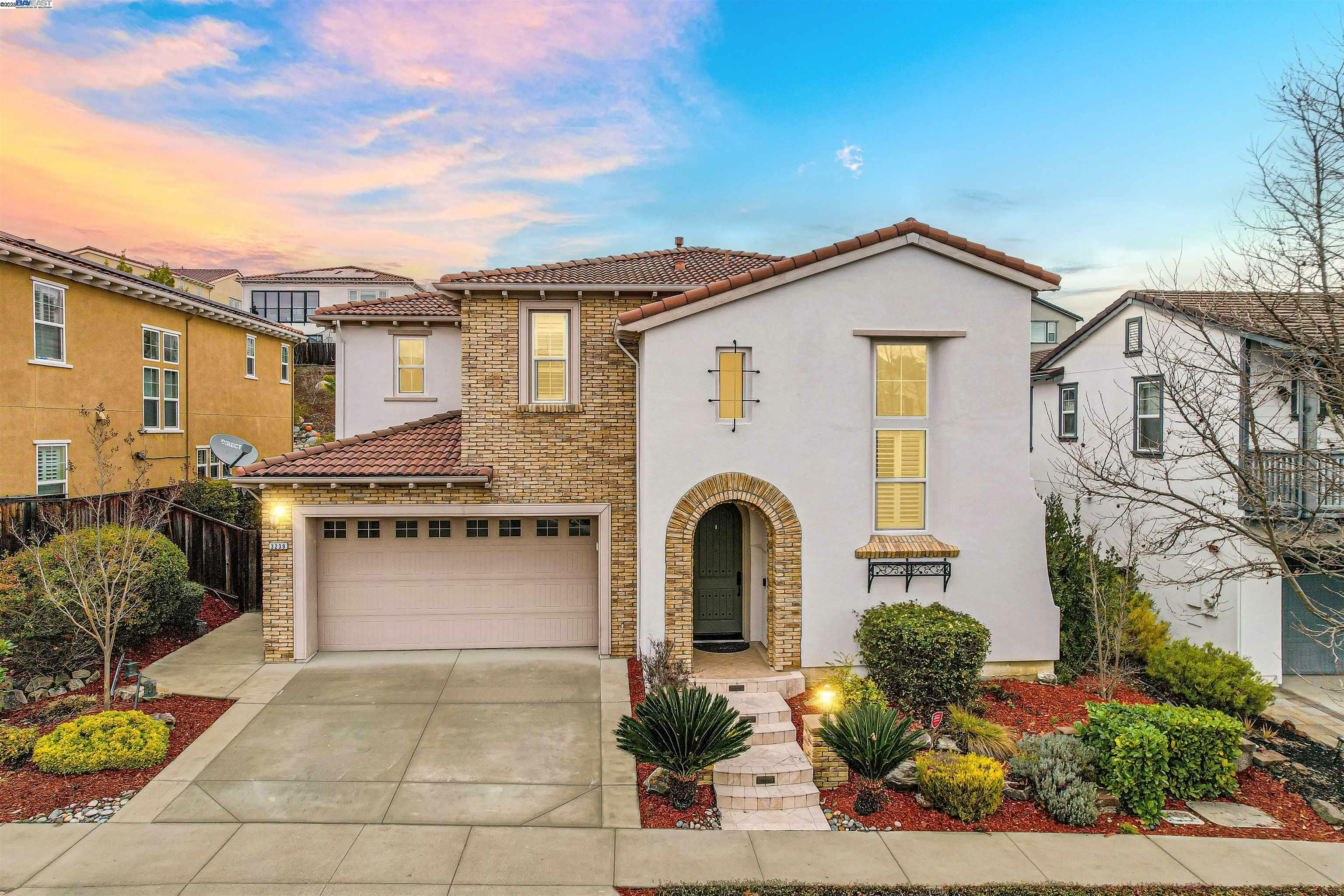 Property Photo: 3239 Carpenter Way CA 94582