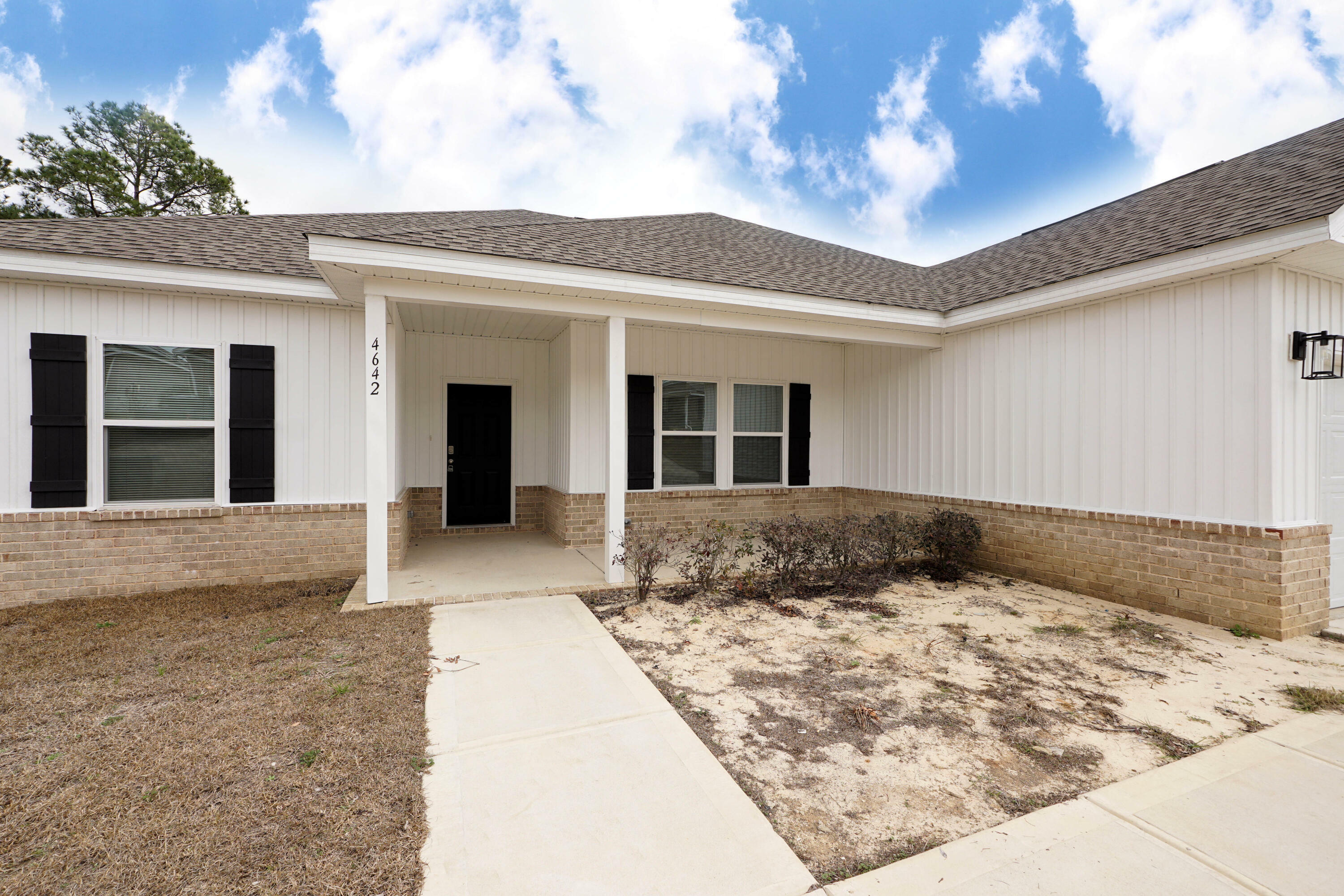 Property Photo:  4642 Plover Drive  FL 32539 