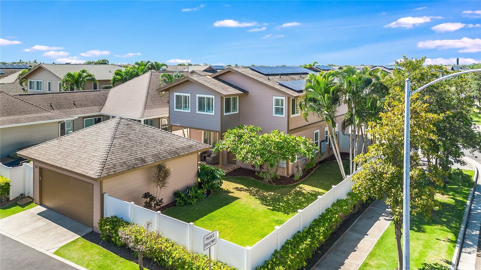 Property Photo: 91-1001 Waiinu Street HI 96706