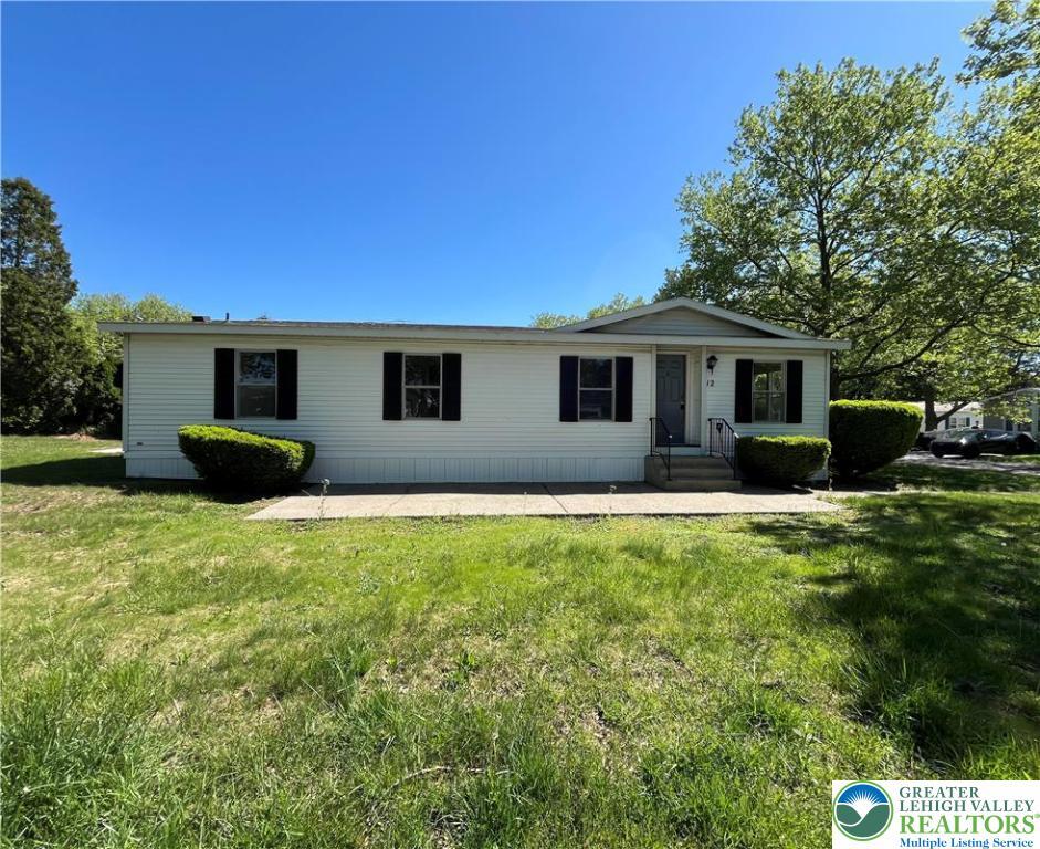 Property Photo: 12 Spruce Court PA 18014