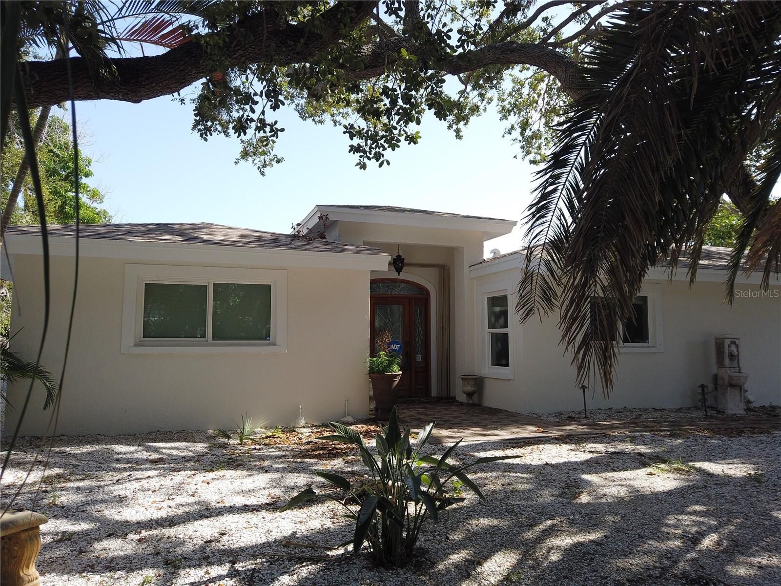 Property Photo: 951 Contento St. FL 34242