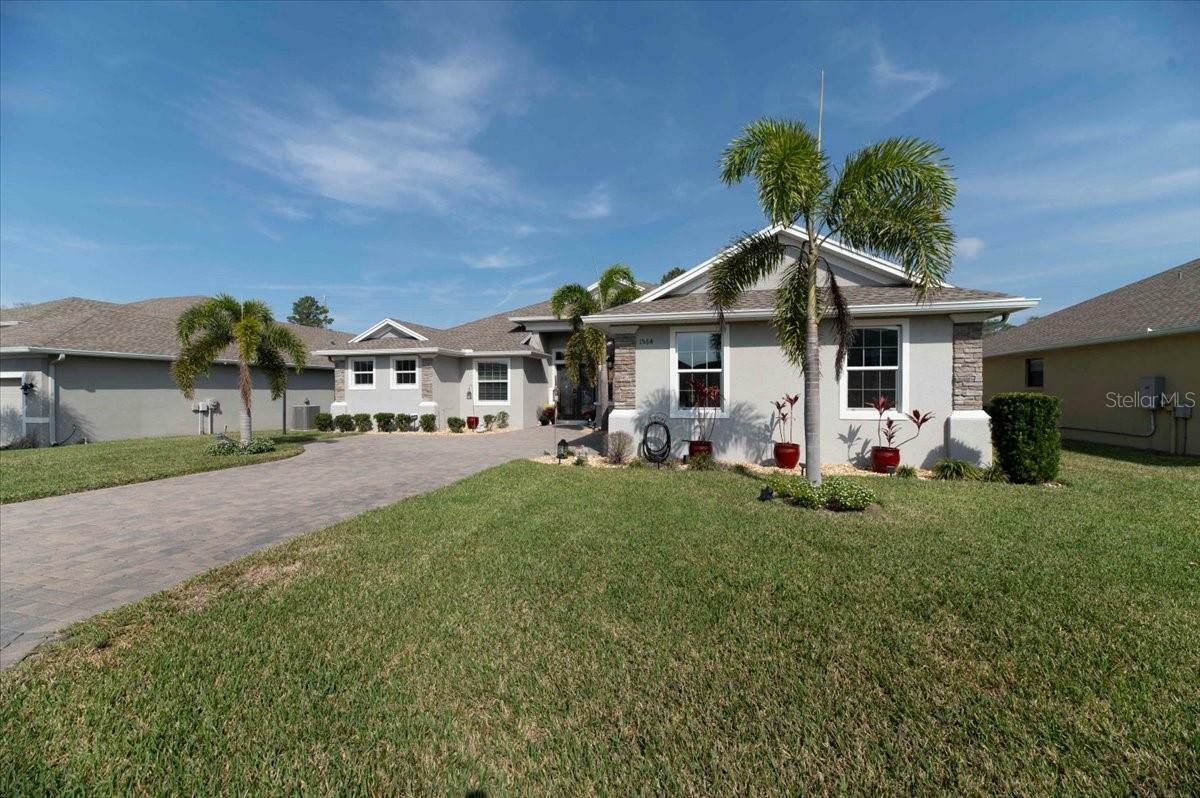 Property Photo:  1564 Cordgrass Way  FL 33813 