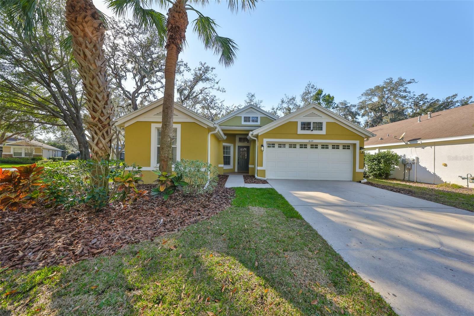 Property Photo:  6125 Gannetwood Place  FL 33547 