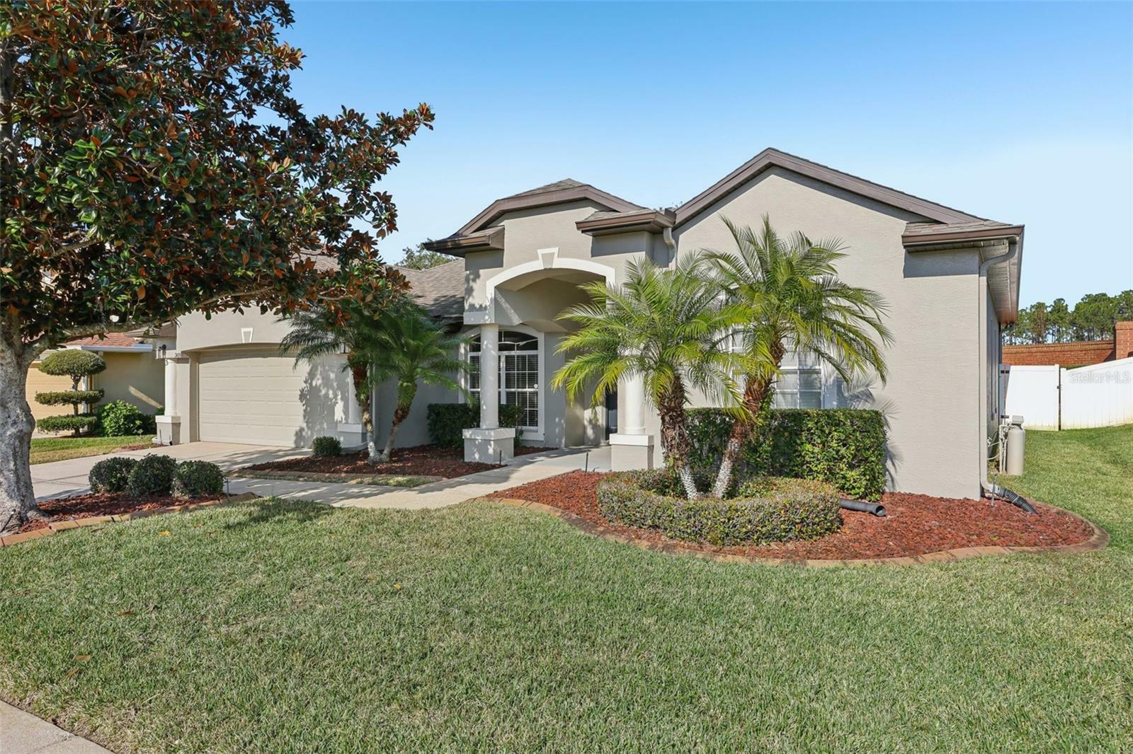 Property Photo: 369 Belhaven Falls Drive FL 34761
