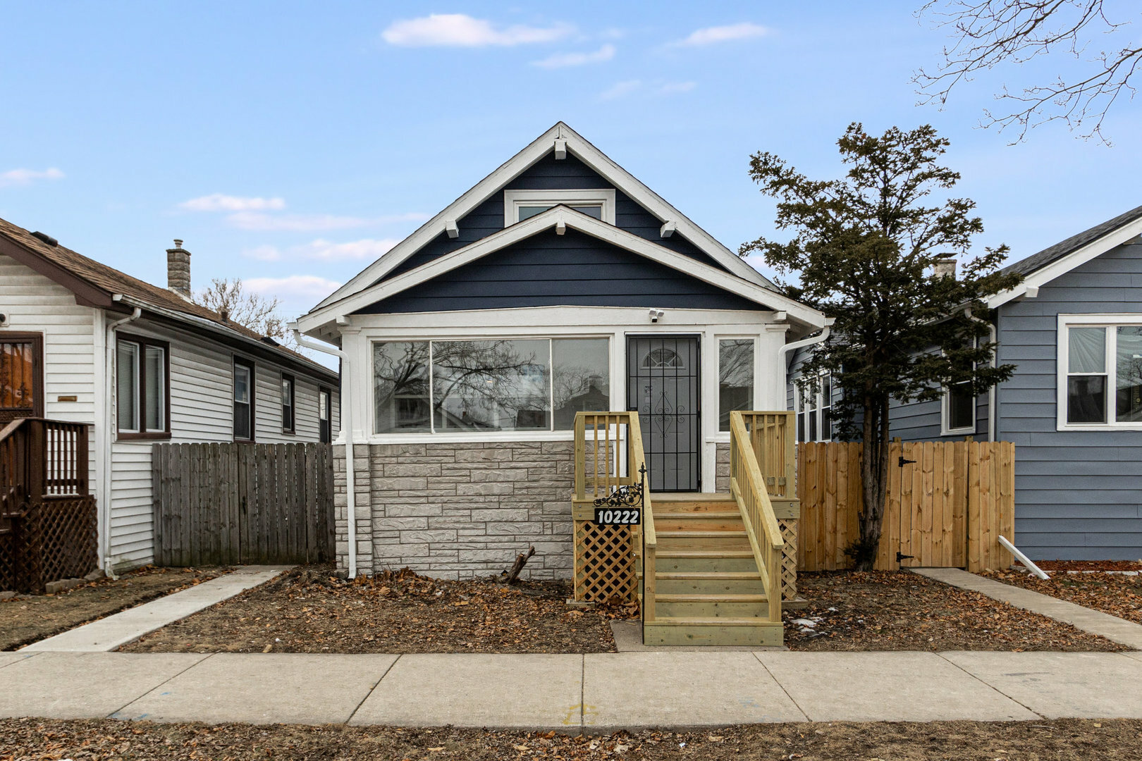 Property Photo:  10222 S Yale Avenue  IL 60628 