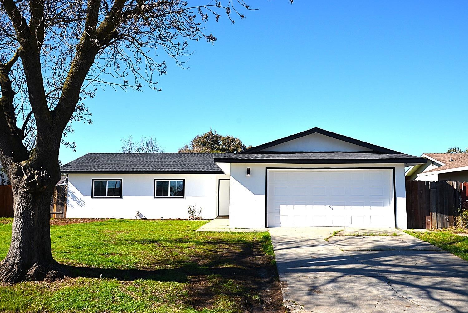 Property Photo:  7900 Ann Arbor Way  CA 95832 