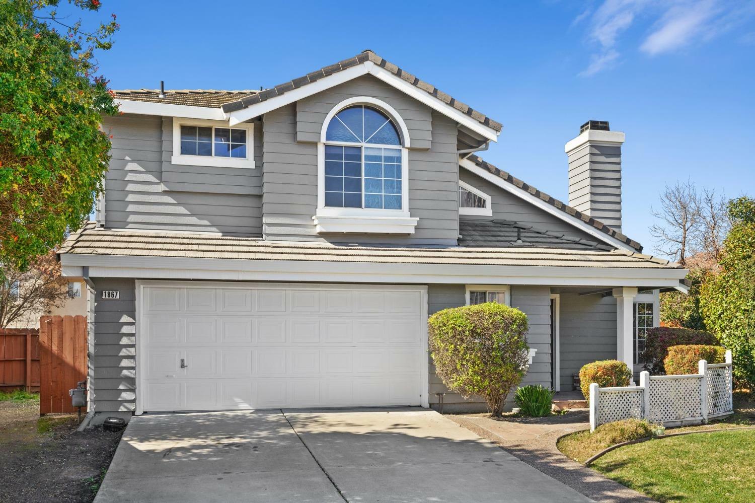 Property Photo:  1867 W Kavanagh Avenue  CA 95376 