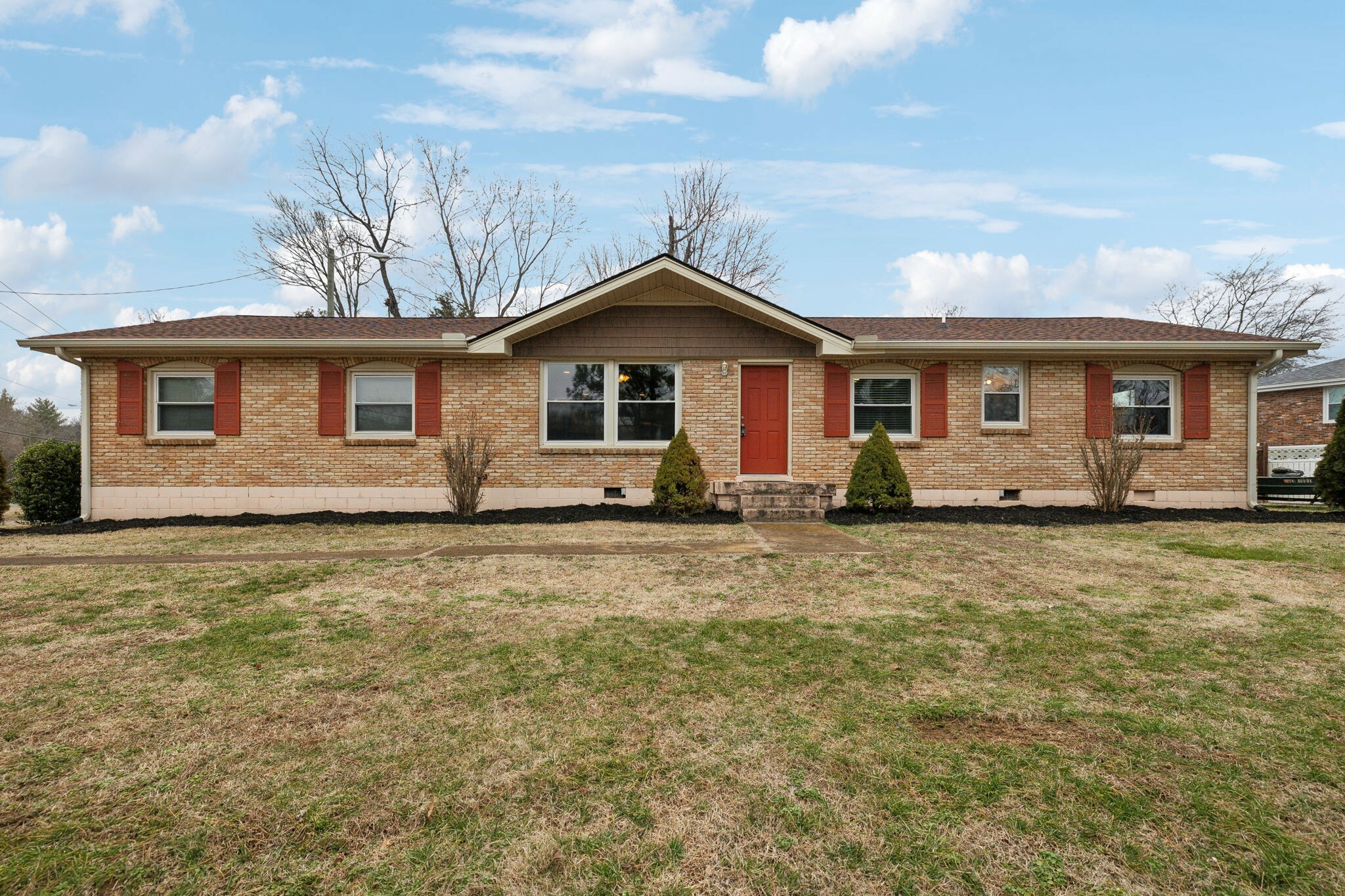 537 Walton Ferry Rd  Hendersonville TN 37075 photo