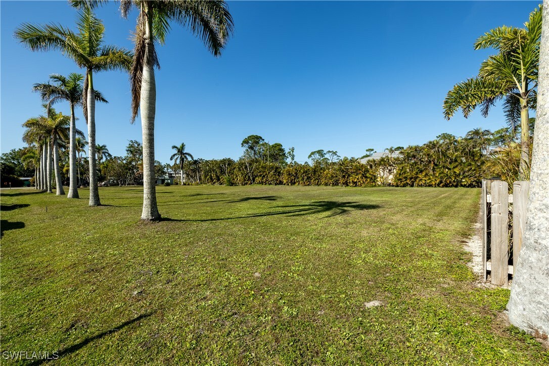 Property Photo:  7322 Pomegranate Drive  FL 33922 