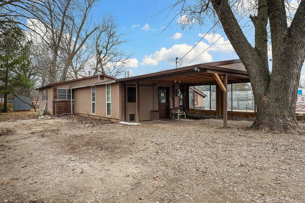 Property Photo:  108 McCulloch Street  AR 72751 