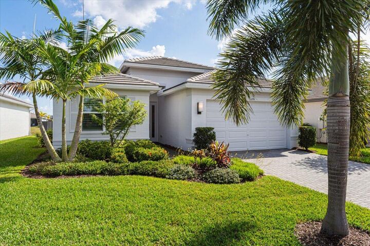 11795 SW Silver Creek Avenue  Port Saint Lucie FL 34987 photo