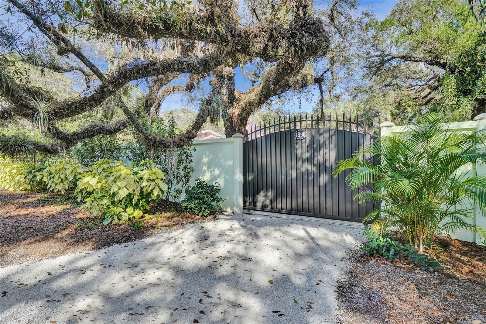 Property Photo:  1990 Riverland Rd  FL 33312 