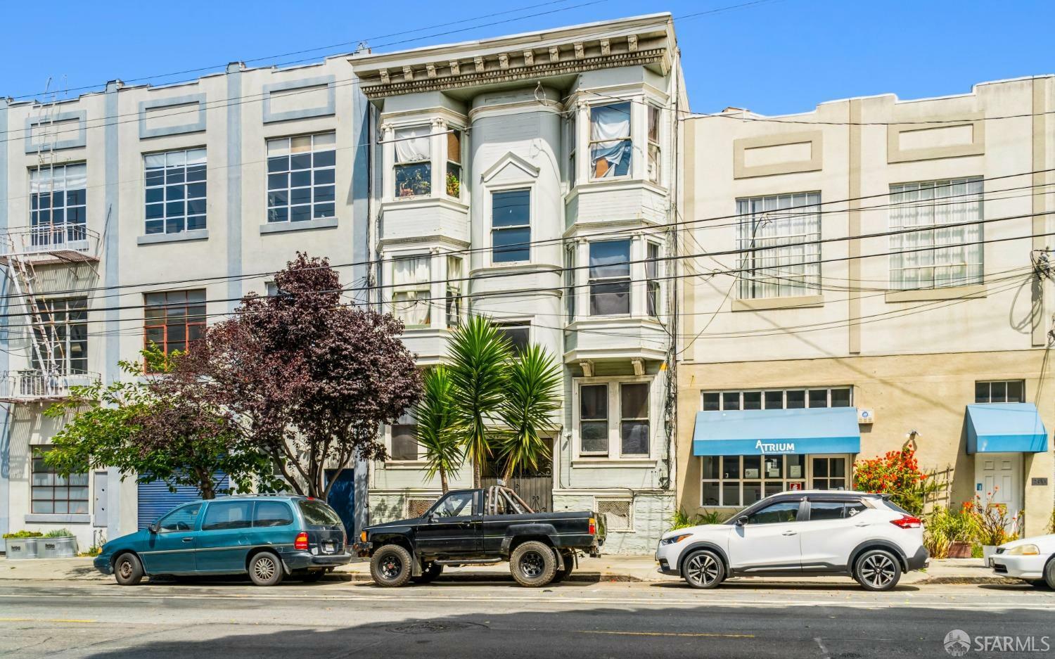 2445 Harrison Street  San Francisco CA 94110 photo