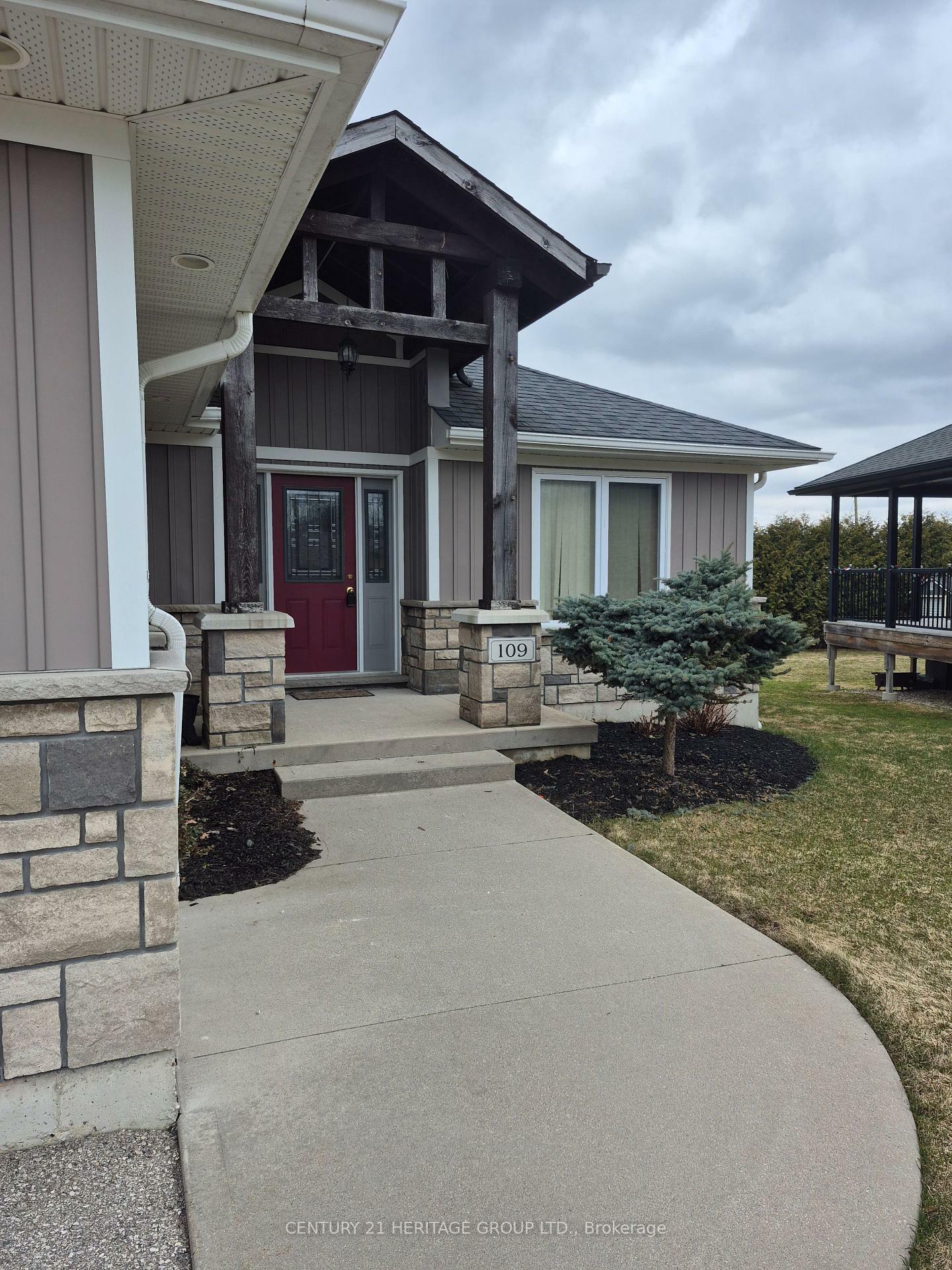 Photo de la propriété: 109 Tuffy Macdougall Court ON N0G 1Z0