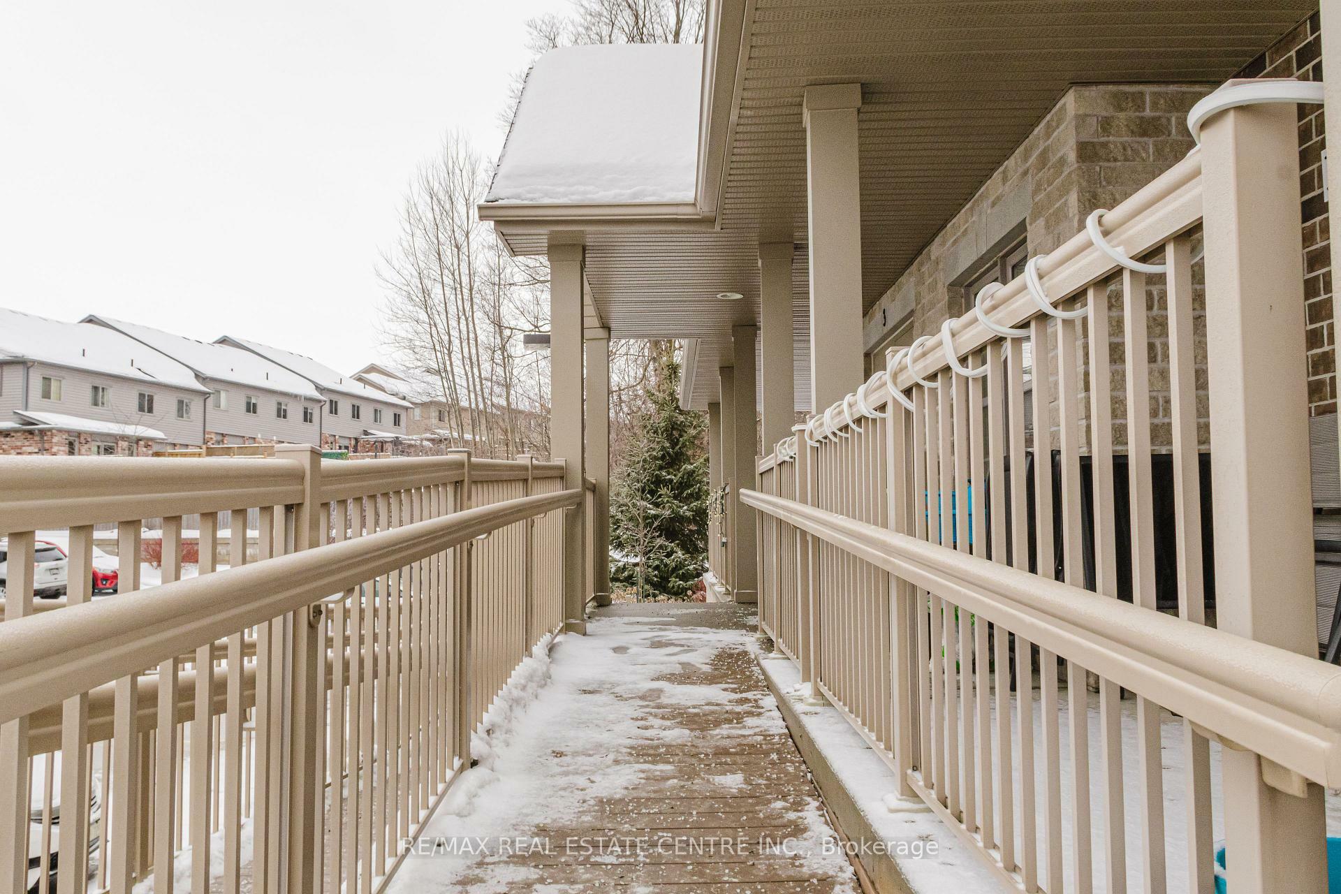 Photo de la propriété: 255 Maitland Street 3D ON N2R 0C8