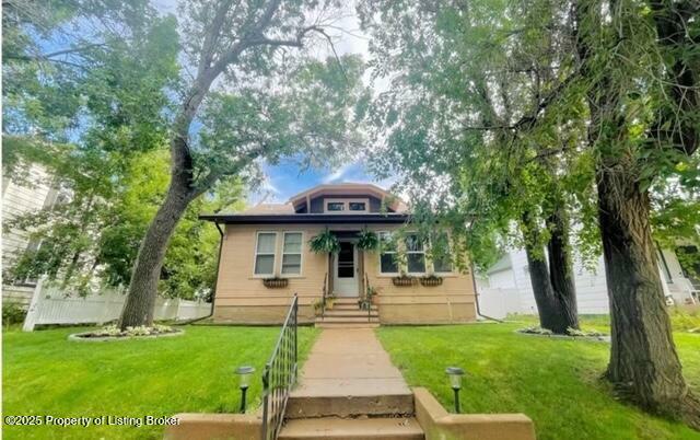 Property Photo:  120 7th Avenue W  ND 58601 