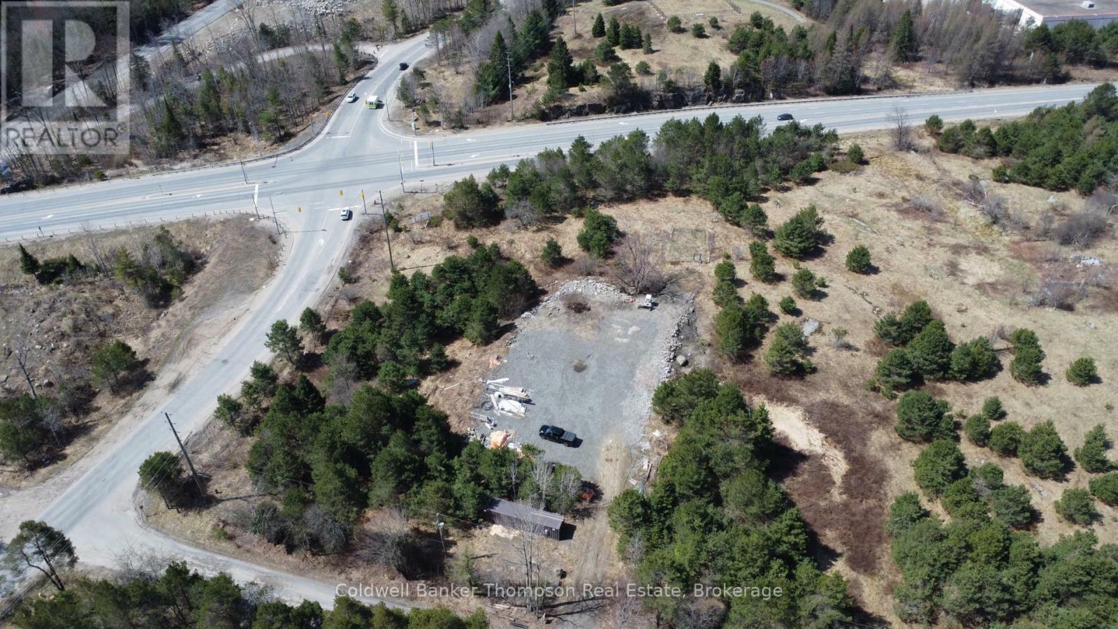 Photo de la propriété: 651 Golf Course Road ON P1H 1N7