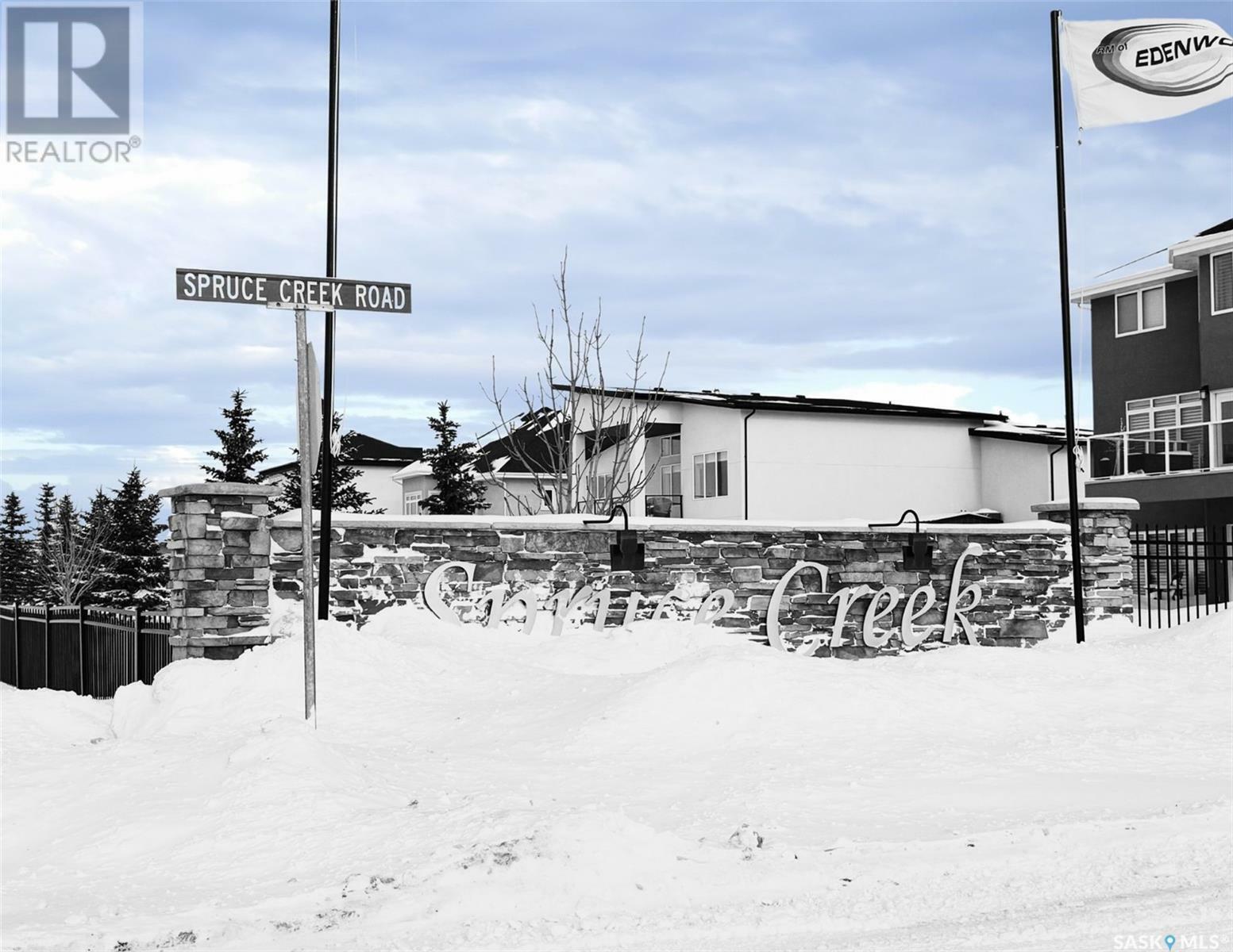 Property Photo:  816 Spruce Creek Gate  SK S0G 3Z0 