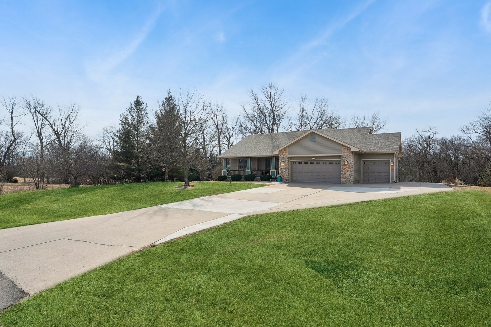 Property Photo:  11456 NW 116th Court  IA 50109 