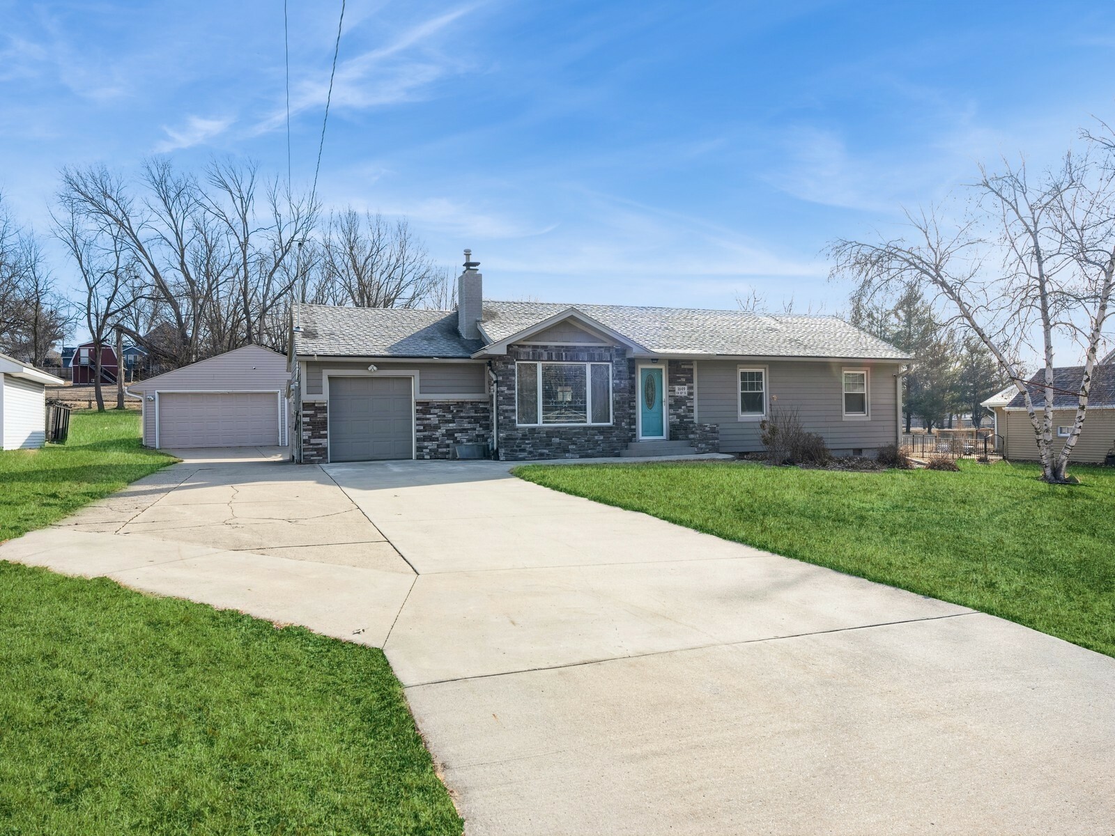 Property Photo:  1649 NW 80th Street  IA 50325 