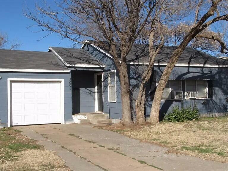 2008 48th Street  Lubbock TX 79412 photo