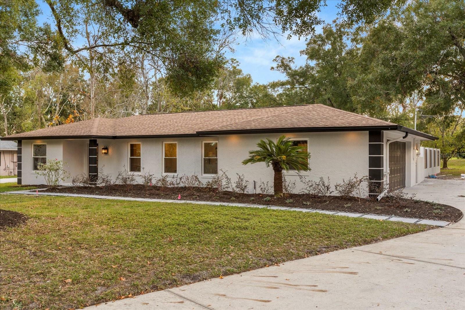 Property Photo:  1113 Black Acre Trail  FL 32708 