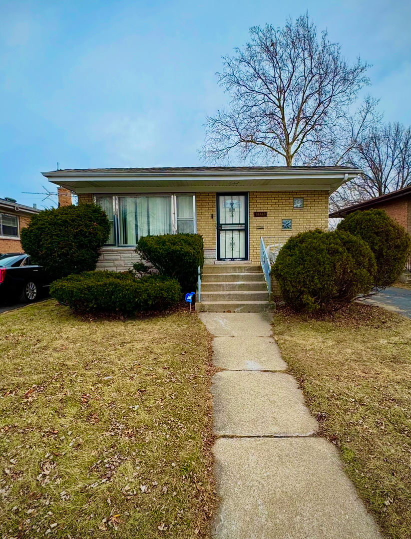 Property Photo: 14333 Drexel Avenue IL 60419