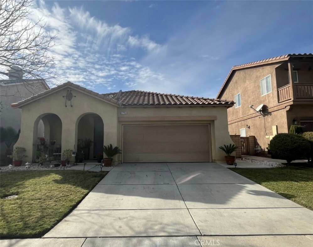 Property Photo:  17763 Camino Del Rey  CA 92551 