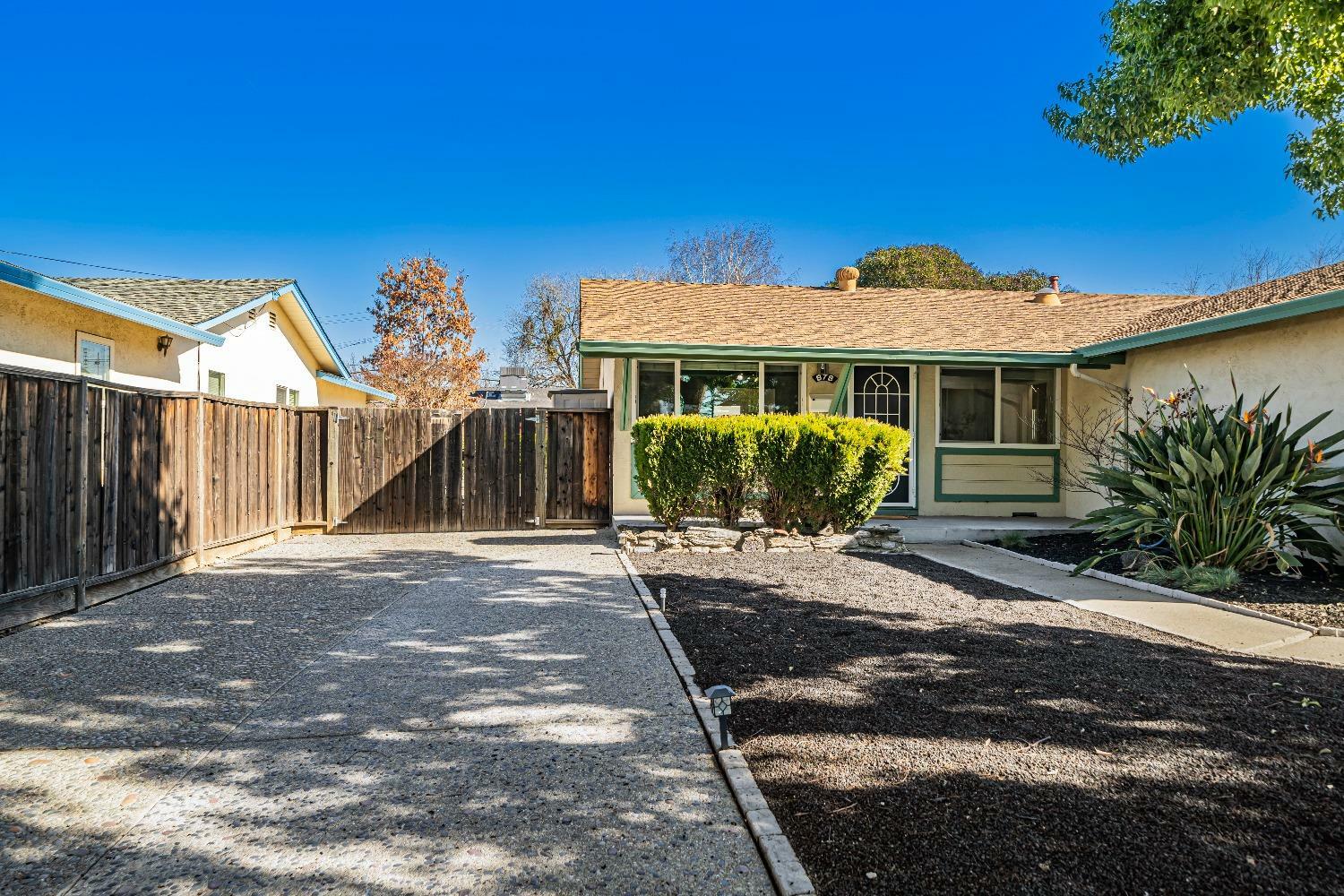 Property Photo:  878 Carmel Avenue  CA 94550 