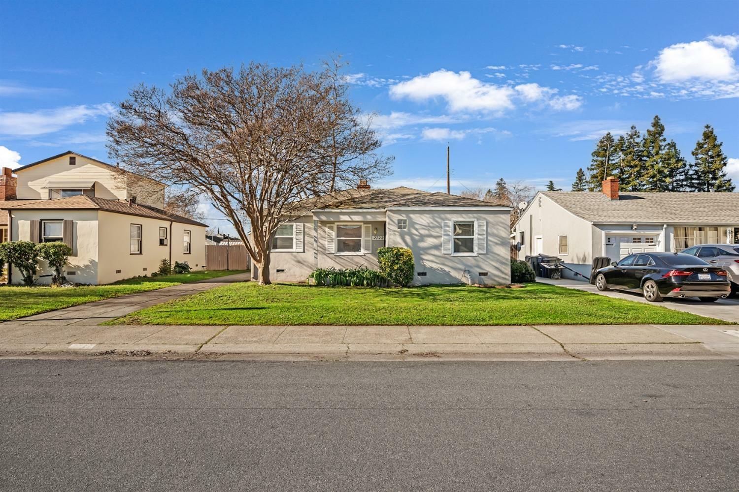Property Photo: 2722 64th Street CA 95817