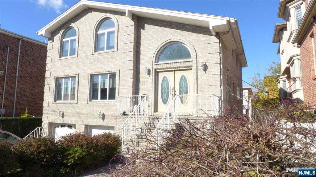 523 2nd  Palisades Park NJ 07650 photo