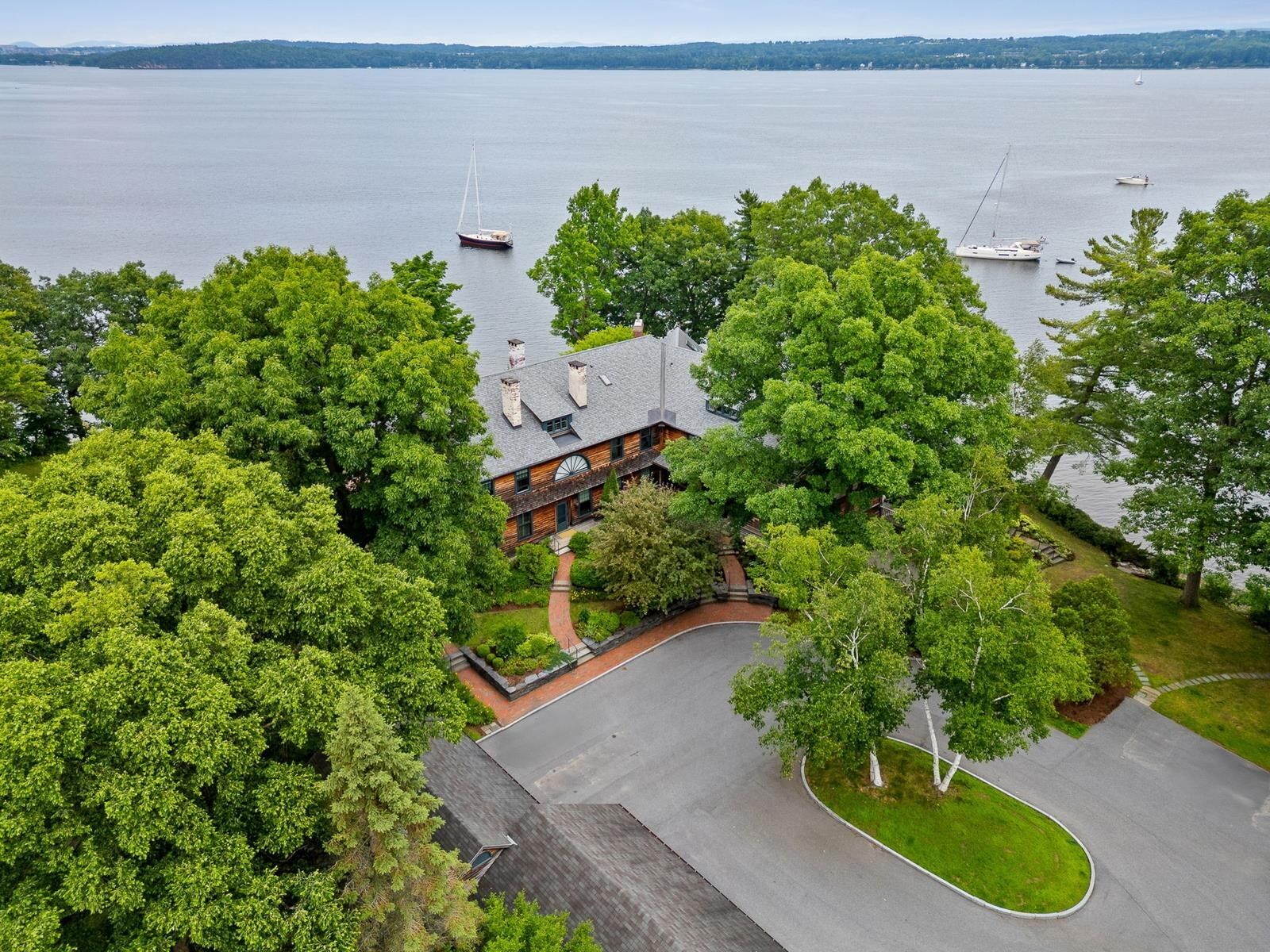 3412 Harbor Road  Shelburne VT 05482 photo