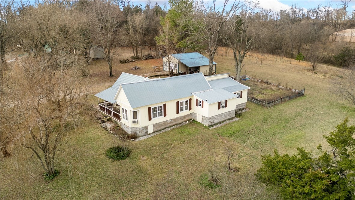 Property Photo:  5424 Rowan Street  AR 72633 