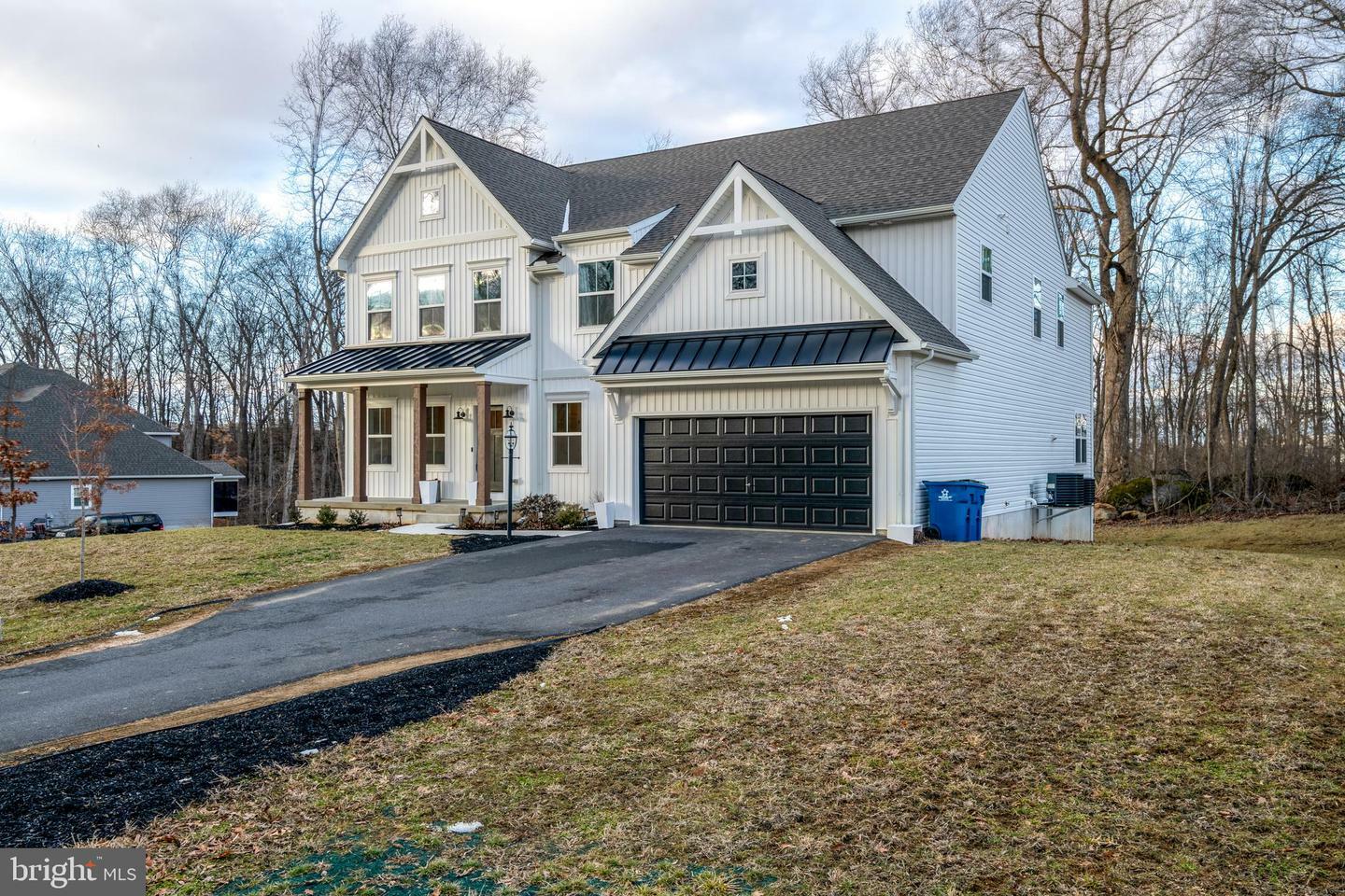 Property Photo:  87 Chestnut Run  PA 17022 