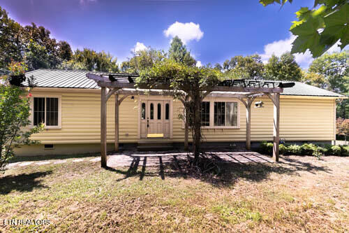 Property Photo: 258 Charlie Newberry Rd TN 37770