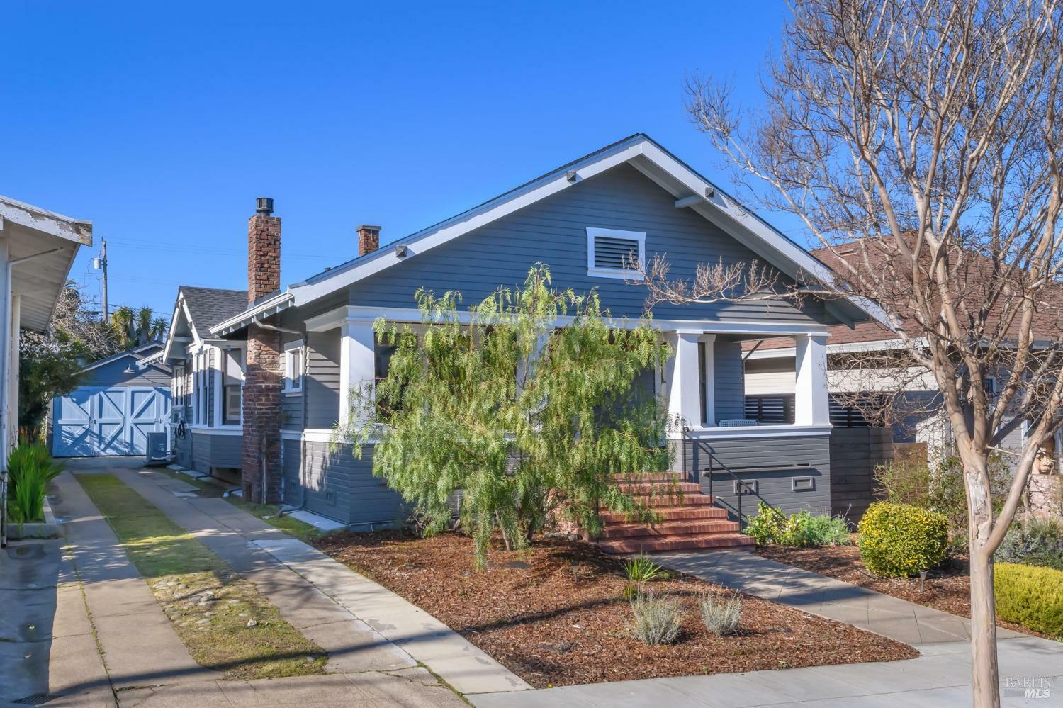 Property Photo:  619 Liberty Street  CA 94952 