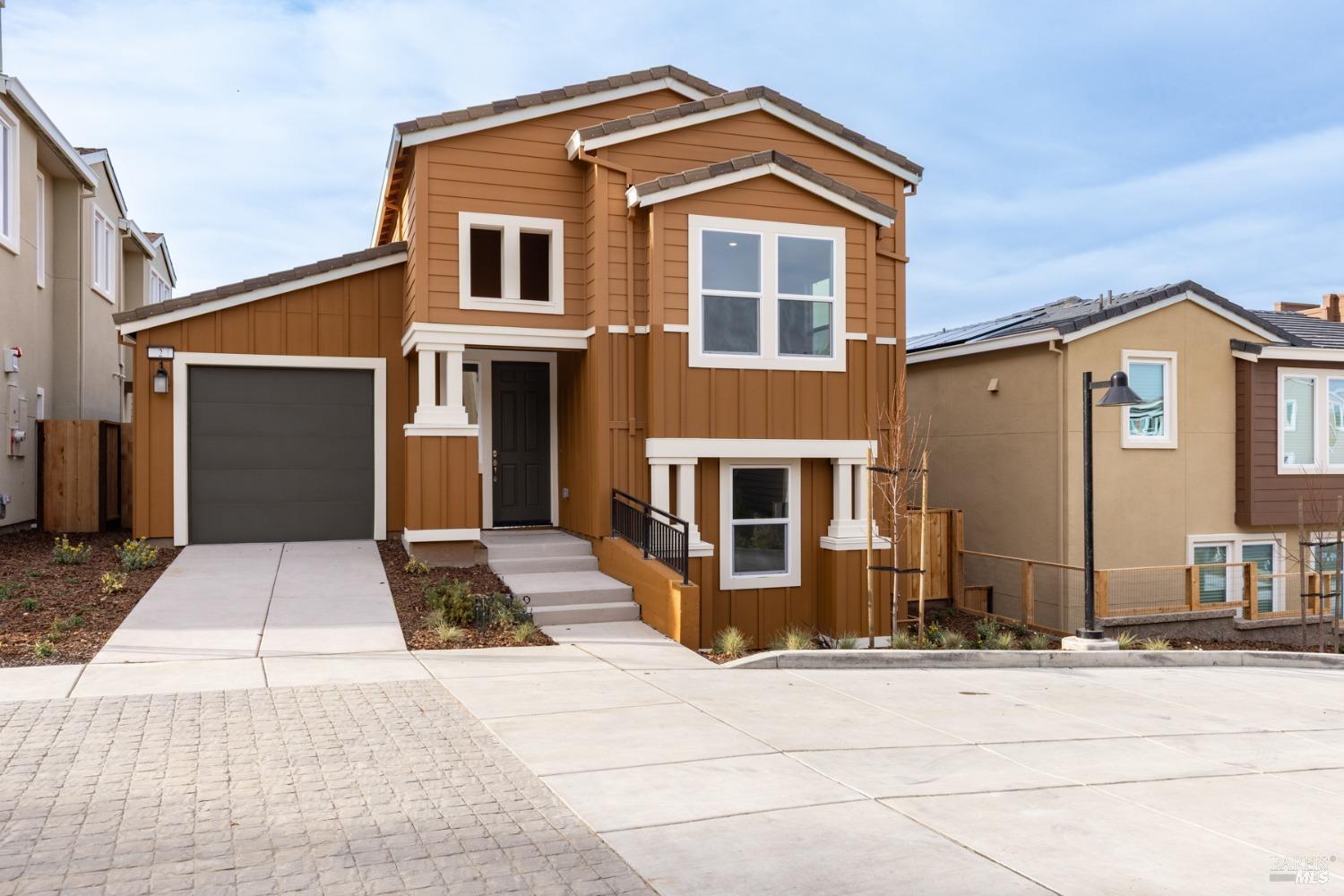 Property Photo: 2 Topaz Court CA 94952