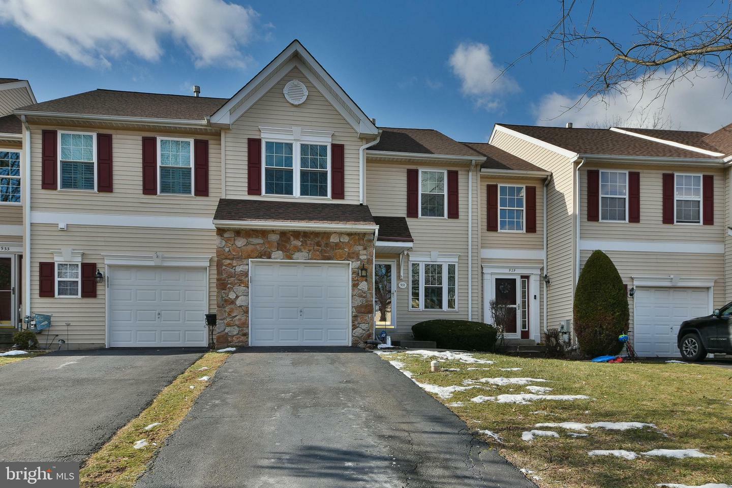 Property Photo:  931 Katie Circle  PA 19468 