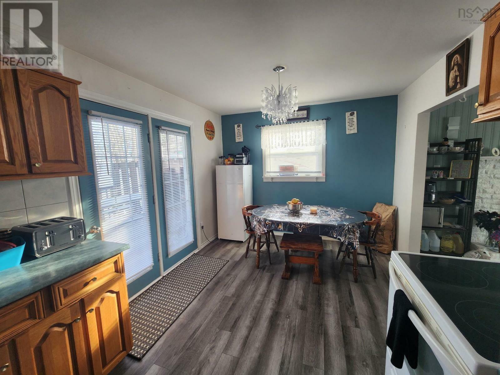 Property Photo:  111 Grandview Avenue  NS B0K 1X0 