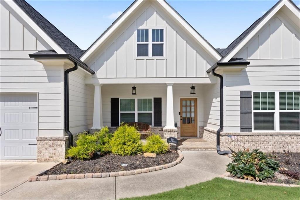 Property Photo:  517 Amber Stone  GA 30183 