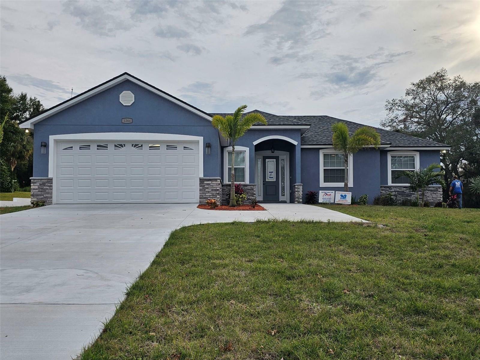 Property Photo:  1264 Buckeye Road NE  FL 33881 