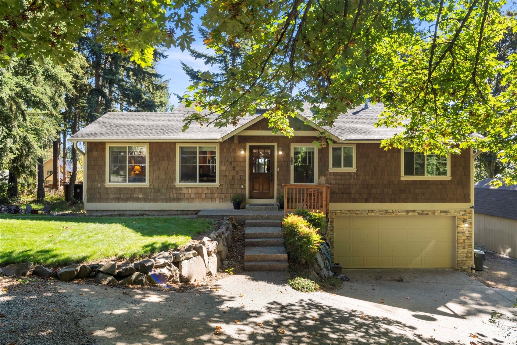 Property Photo: 15227 SE 234th Street WA 98042
