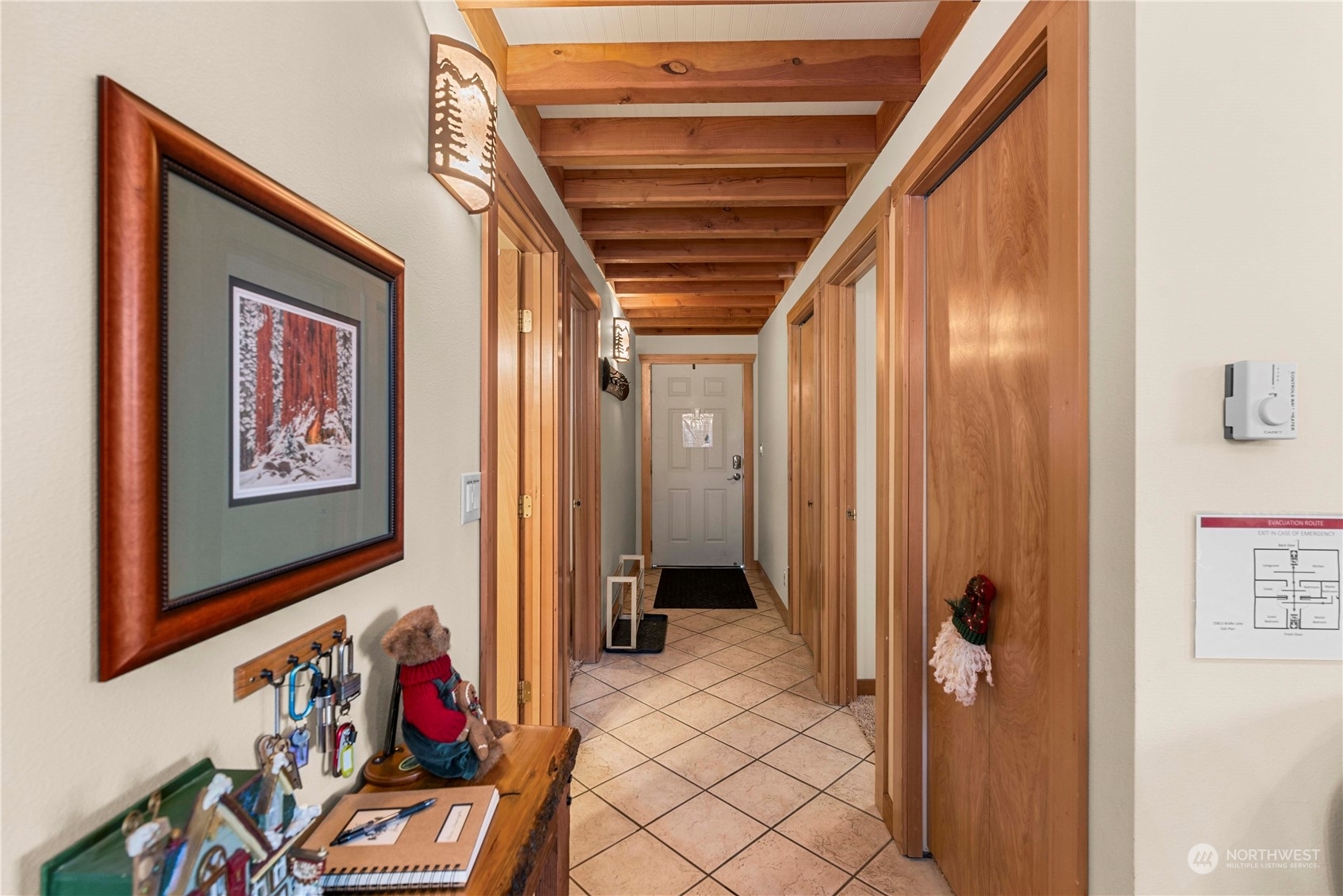 Property Photo: 25813 Bridle Lane WA 98826